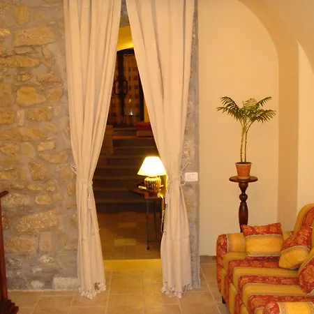 Antica Acropoli 3*