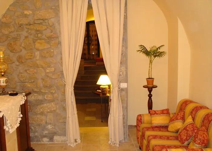 Antica Acropoli 3*